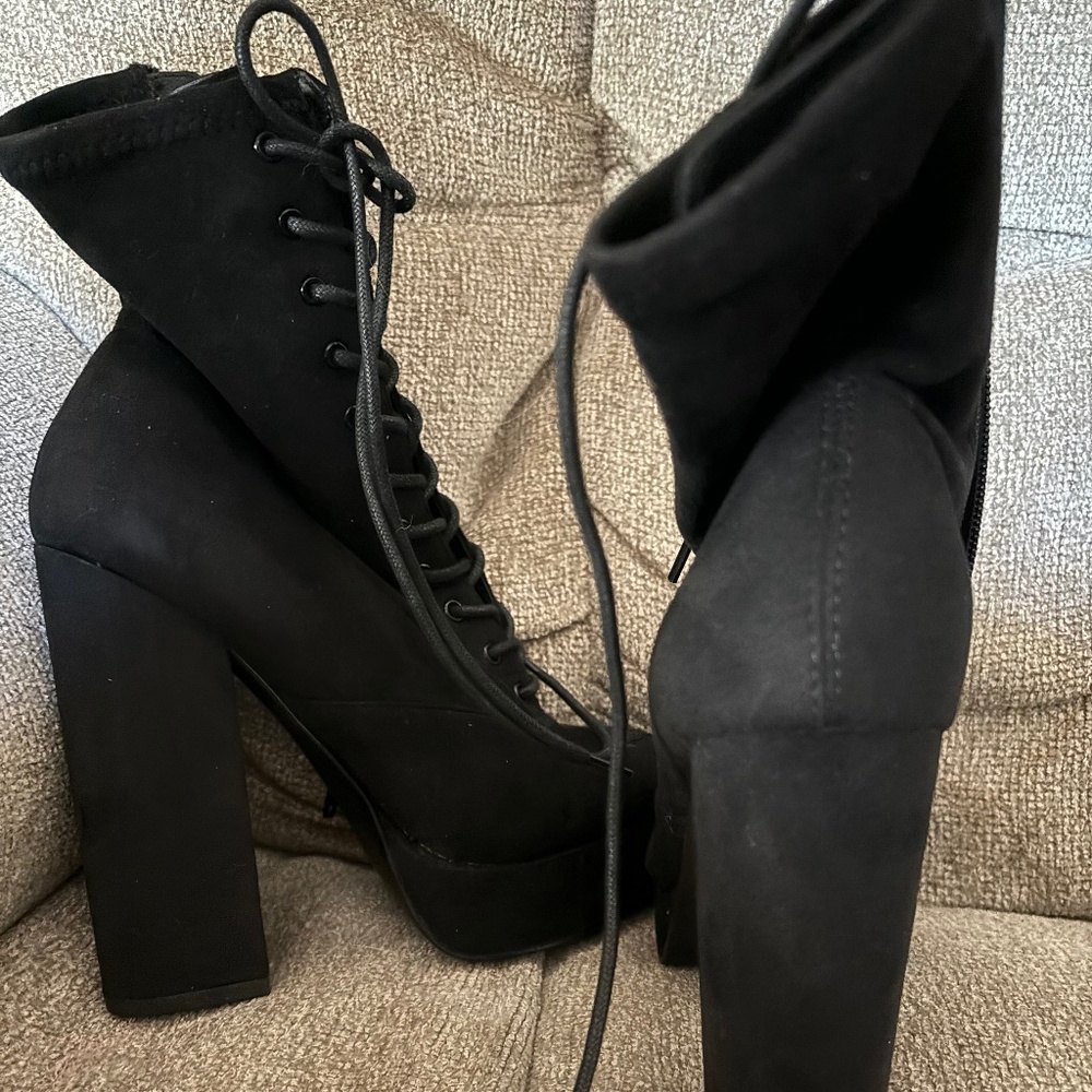Black Suede /Steve Madden Boots